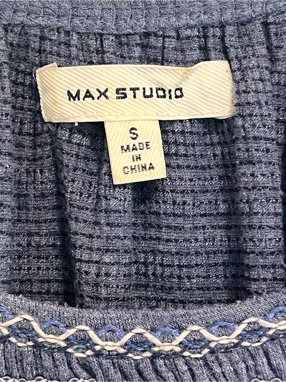 Max Studio Washed Navy Smocked Short-Sleeve Women's Top Small Flutter Sleeve - Picture 3 of 8